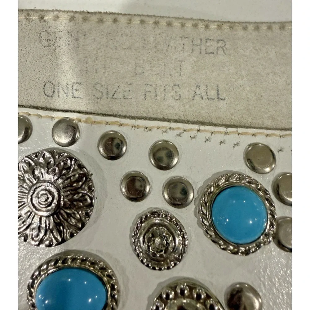 Rare Vintage White Leather Turquoise & Medallion Belt Womens OSFM Southwest
